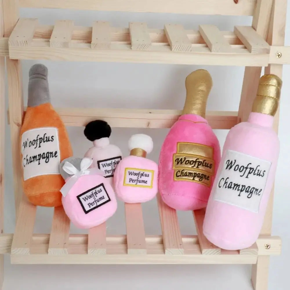 High Quality Plush Dog Toys Bite-Resistant Soft Pet Playing Supplies Wine Bottle Shaped Pet Clean Teeth Chew Toy