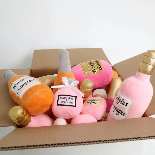 High Quality Plush Dog Toys Bite-Resistant Soft Pet Playing Supplies Wine Bottle Shaped Pet Clean Teeth Chew Toy